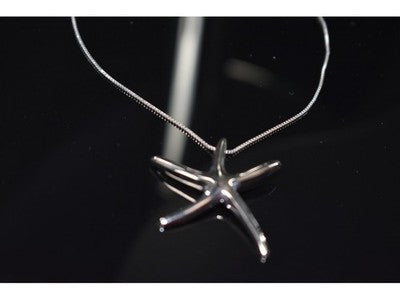 925 Sterling Silver "Starfish" Chain With Pendant