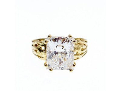 10K Yellow Gold CZ Ring Size 6.5 UTC