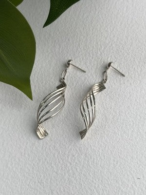 Elegant Vintage 925 Sterling Silver Earrings