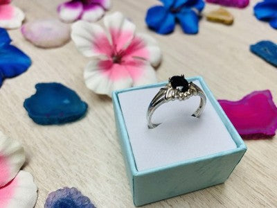 925 Sterling Silver Dark Blue Spinel Ring Size 6.5
