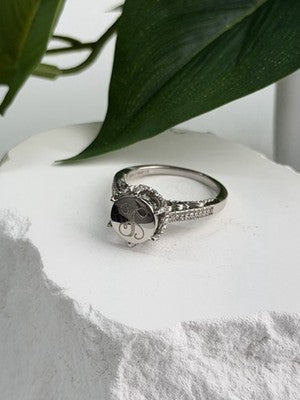 AshleyMaria Monogram 925 Sterling Silver Ring Size 8