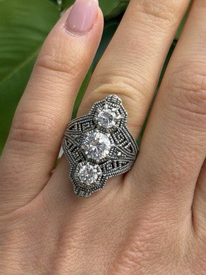 Vintage 925 Sterling Silver Cz & Marcasite Ring Size 6