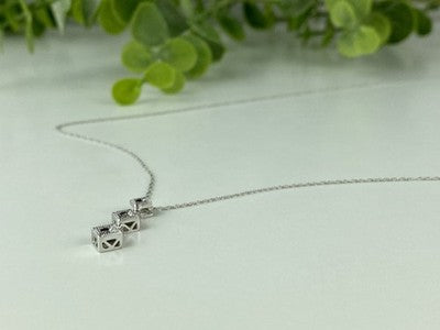 10K White Gold Diamonds Chain With Pendant