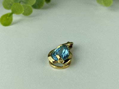 925 Sterling Silver Gold Plated Blue Spinel Pendant