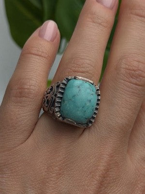 Artisan Style Vintage 925 Sterling Silver Turquoise Ring Size 5.5