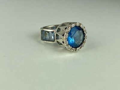 925 Sterling Silver CZ Ring Size 6.5