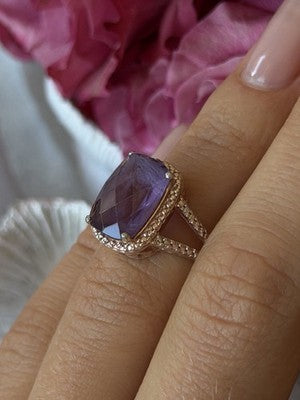 Beautiful 925 Sterling Silver Amethyst Ring Size 5