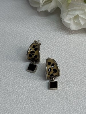 925 Sterling Silver Cowrie Shell & Brown Tourmaline Earrings Length 0.87 Inch