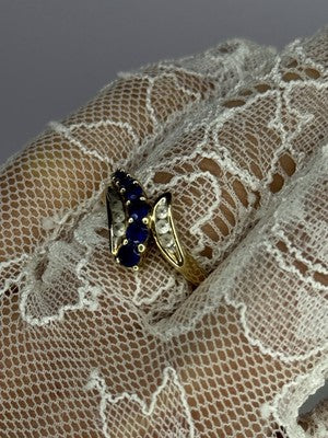 10K Yellow Gold Blue Topaz & White Topaz Ring Size 8