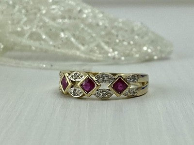10K Yellow Gold Pink Topaz & Diamonds Ring Size 8