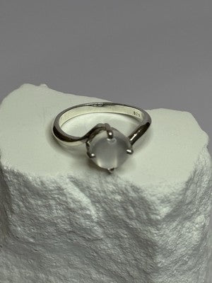 925 Sterling Silver Moonstone Ring Size 7.5