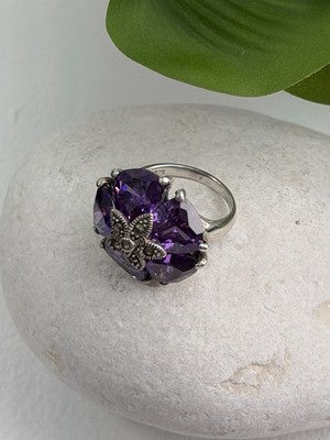 925 Sterling Silver Amethyst & Marcasite Flower Ring Size 7.5