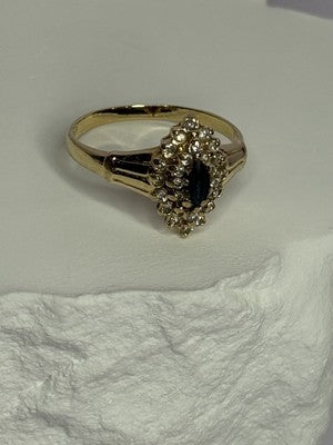 14K Yellow Gold Sapphire & Diamonds Ring Size 9