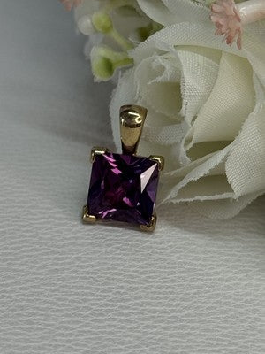 925 Sterling Silver Gold Plated Amethyst Pendant Length 0.70 Inch