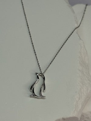 14K WHITE GOLD DIAMOND PENGUIN NECKLACE LENGTH 17 INCH