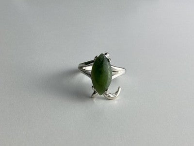 925 Sterling Silver Green Nephrite Ring Size 6.5