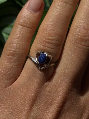 14K White Gold Blue Star Sapphire Heart Ring Size 5.5