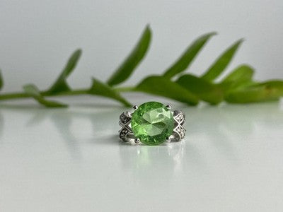 925 Sterling Silver CZ Ring Size 7