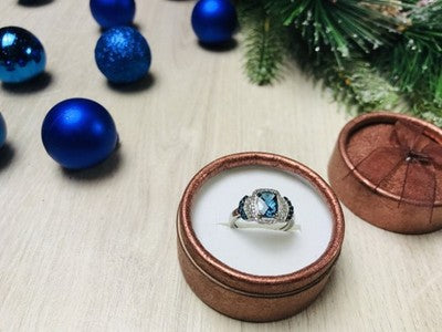 925 Sterling Silver Aquamarines Ring Size 7