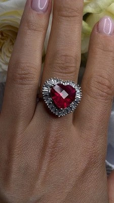 Romantic Heart 925 Sterling Silver Pink & Colorless Spinel Ring Size 7