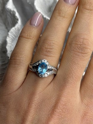 Shiny 925 Sterling Silver Topaz & Beryl Ring Size 7