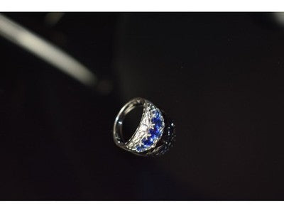 925 Sterling Silver Blue Topaz Ring Size 7.5