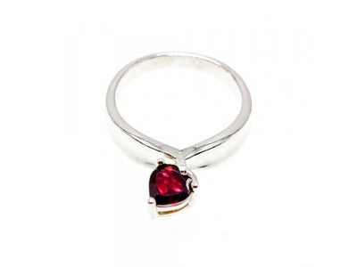 925 Sterling Silver Almandine "Heart" Ring Size 6.5