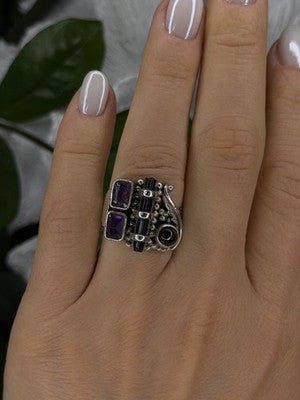 Unique Design Vintage 925 Sterling Silver Amethyst & Onyx & Peridot Ring Size 7