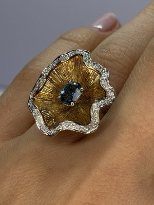 925 Sterling Silver Gold Plated Topaz "Beautiful Flower" Ring Size  7