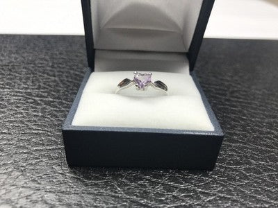 925 Sterling Silver Amethyst "Heart" Ring Size 8.5