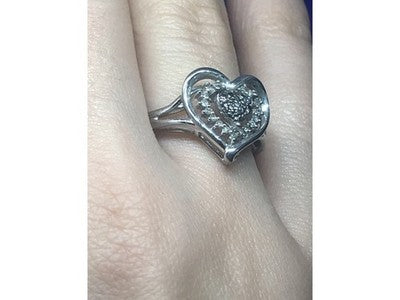 925 Sterling Silver Black Spinel & CZ "Heart" Ring Size 6.5