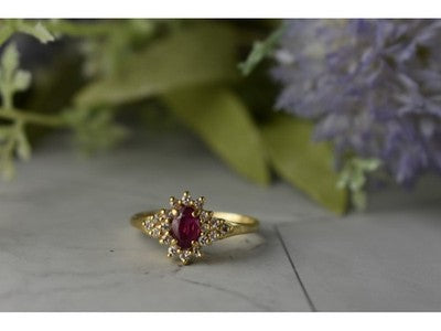 14K Yellow Gold Ruby & Diamonds Ring Size 8
