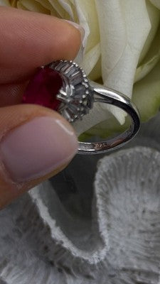 Romantic Heart 925 Sterling Silver Pink & Colorless Spinel Ring Size 7