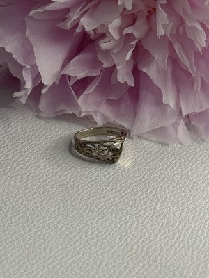 Vintage 925 Sterling Silver Ring Size 5