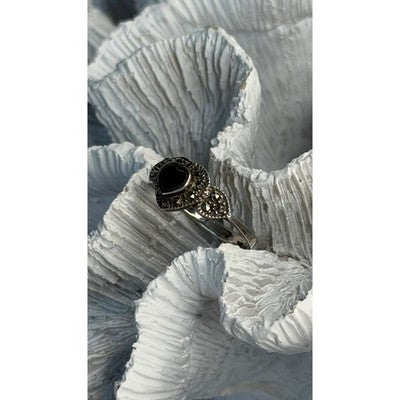 925 Sterling Silver Onyx & Marcasite Heart Ring Size 8