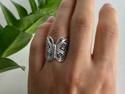 925 Sterling Silver CZ "Butterfly" Ring Size 6.5