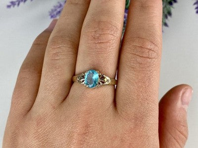925 Sterling Silver Blue Topaz Ring Size 10