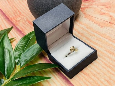 925 Sterling Silver CZ "Crown" Ring Size 6.5