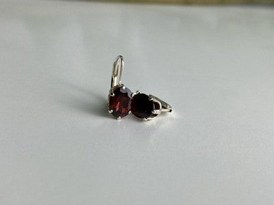 925 Sterling Silver Garnet Earrings
