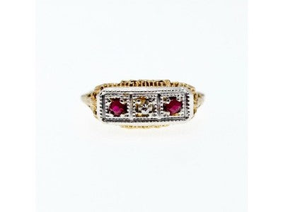 14K Yellow Gold Rubies & Diamond Ring Size 8