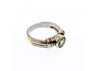 Vintage 925 Sterling Silver Peridot Ring Size 5