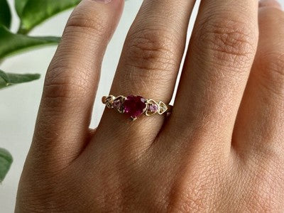 10K Yellow Gold STS Ruby Spinel & Diamond Heart Ring Size 7