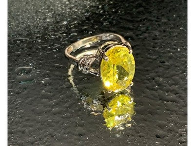 925 Sterling Silver CZ Ring Size 6.5