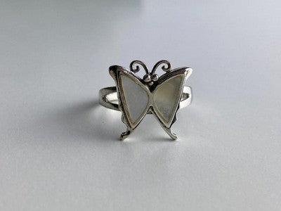 925 Sterling Silver Mother Of Pearl "Butterfly" Ring Size 8.5