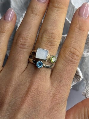 925 Sterling Silver Abalone &Peridot & Topaz Ring Size 8