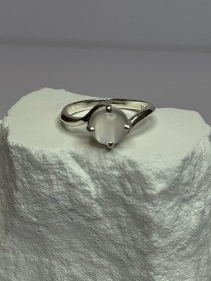925 Sterling Silver Moonstone Ring Size 7.5