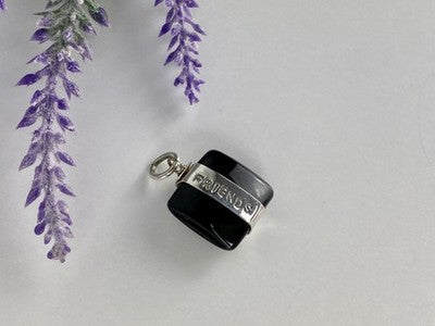 925 Sterling Silver Onyx Friends Pendant