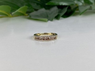 10K Yellow Gold White Sapphire & Diamonds Ring Size 8