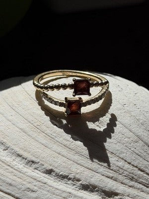 Modern Adjustable 14K Yellow Gold Garnet & Diamond Ring