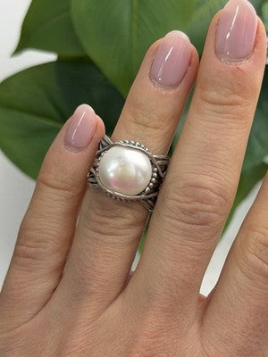 Vintage 925 Sterling Silver Pearl Ring Size 4